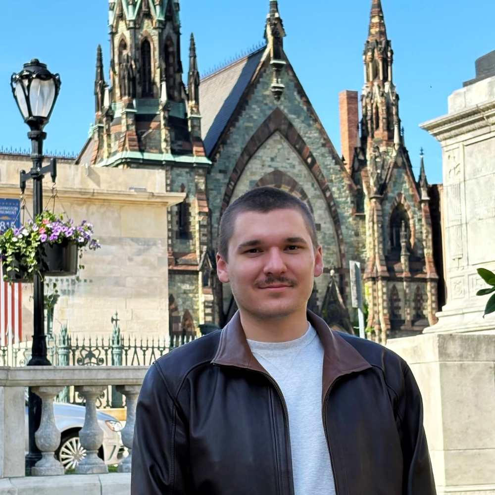 Arpad Voros - Co-founder